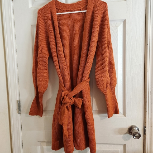 Sweaters - NWOT Sweater  Cardigan